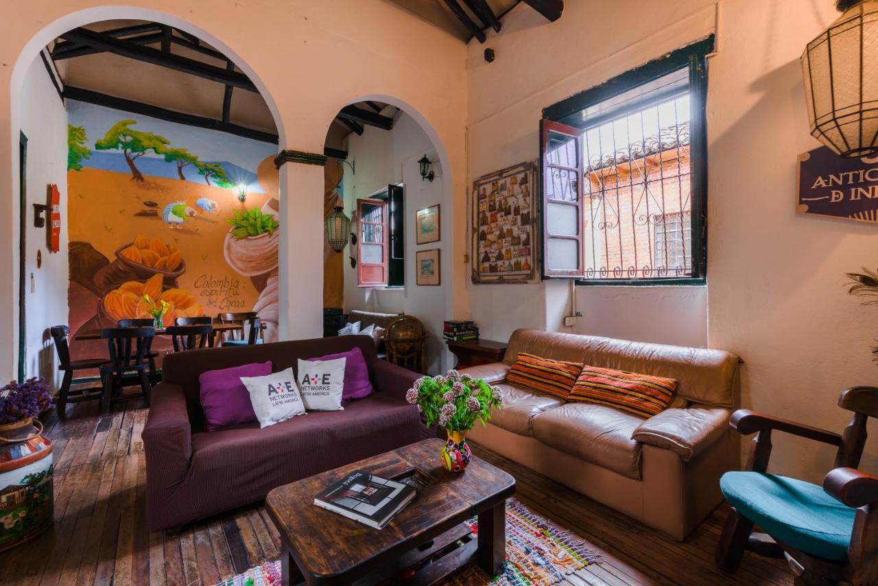Chocolate Hostel โบโกตา ภายนอก รูปภาพ